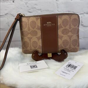 Coach NWT Tan and Brown Wristlet